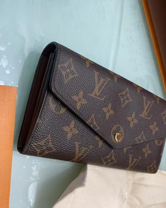 Portafoglio sarah louis Vuitton