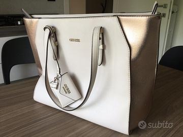 Borsa a spalla GUESS