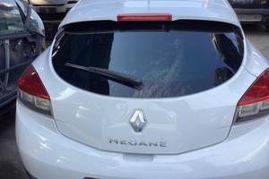 RENAULT MEGANE 2010 - PORTELLONE POSTERIORE