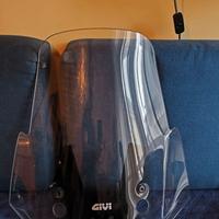 Cupolino maggiorato Givi Versys 650