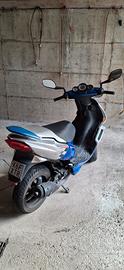 Peugeot Speedfight  2