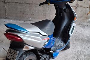Peugeot Speedfight  2