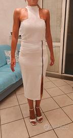 Vestito elasticizzato bianco