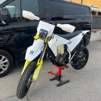 Husqvarna FE 250 - 2021