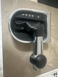 Ford Mustang (2015-) - leva cambio automatico