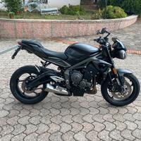 Triumph Street Triple 765 R