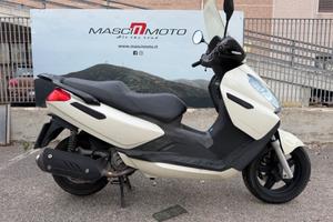 Piaggio X 7