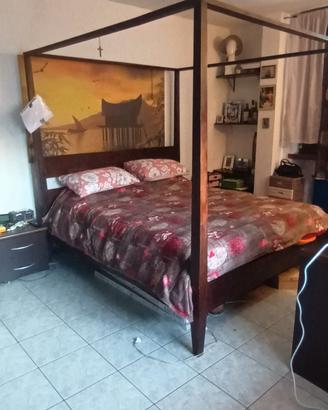 LETTO MATRIMONIALE  A BALDACCHINO