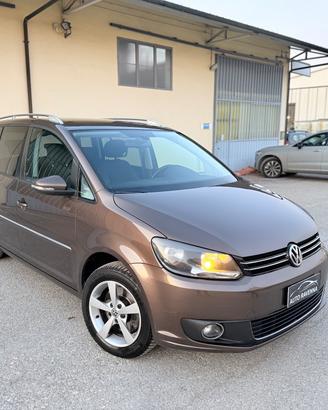 Volkswagen Touran 1.4 Highline EcoFuel DSG
