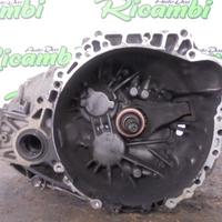 CAMBIO 5 MARCE COROLLA VERSO R10 2.2 D-4D 2007