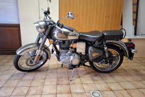 ROYAL ENFIELD CLASSIC 500