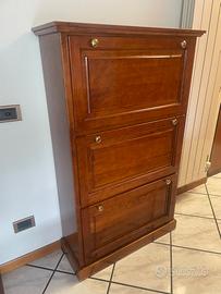 Scarpiera in legno