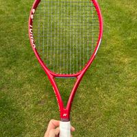 Nuova yonex v core 100D