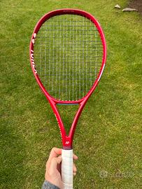 Nuova yonex v core 100D