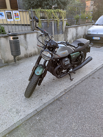 Moto guzzi v7 centenario