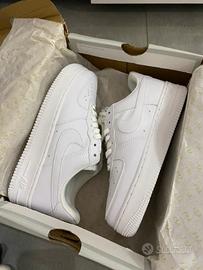 Nike Air Force 1 07 Classic Low-Top, Bianco / 41