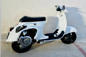 Vespa special Quattrini Zirri 144