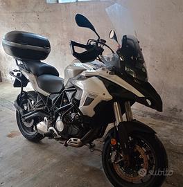 Benelli trk 502