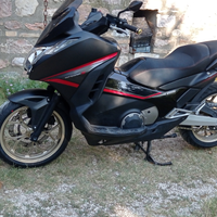 Honda integra 750 s