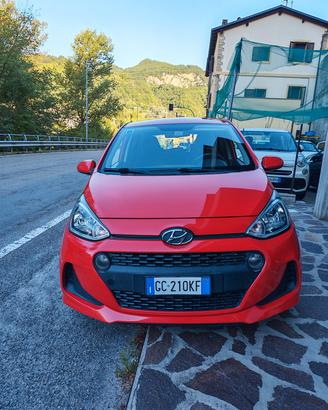 Hyundai i10  Connecline