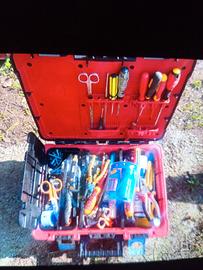 Borsa attrezzi DEWALT ⚫🟡 vari ferri Hilti ✅ USAG