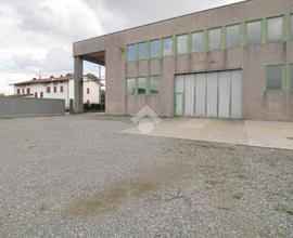 CAPANNONE A PALAZZOLO SULL'OGLIO