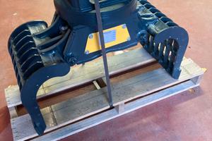 Pinza selezionatrice