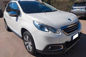 PEUGEOT 2008 ALLURE 2015 CON GARANZIA