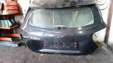 Portellone Mercedes posteriore