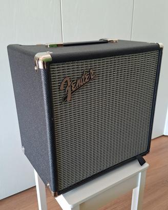 Amplificatore Fender per  basso elettrico
