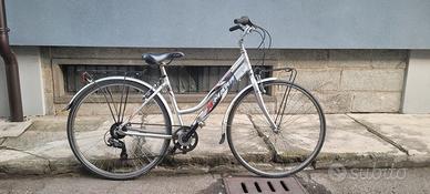 Bicicletta city bike 