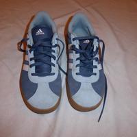 Scarpe ADIDAS bimbo 38 2/3 NUOVE!