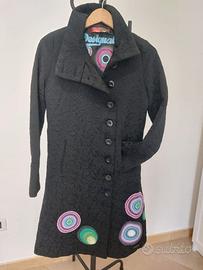 Cappotto nero donna Desigual
