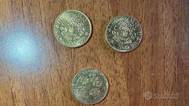 200 Lire - Arma dei Carabinieri & Aeronautica