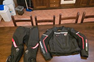 TUTA DIVISIBILE DUCATI