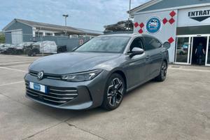 VW Passat Variant 2.0 TDI SCR EVO DSG Business * S