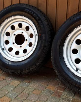 Gomme con  cerchi suzuki Jimny