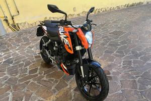 KTM 200 Duke - 2012