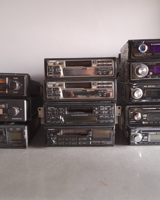 AUTORADIO anni 80/90 e accessori vari