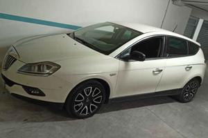 lancia delta 2.0 mjt 165 cv *2010*