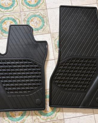 Set tappetini in gomma smart fortwo 453