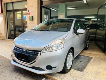 Peugeot 208 1.2 - X NEOPATENTATI - 2013