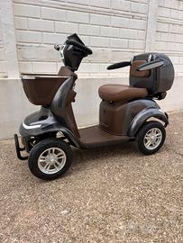 Scooter Elettrico 4 Ruote Invalidi o Anziani VIGOR