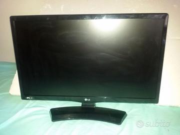 PC Desk Top + monitor 22"