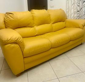 Set Divani in Pelle Giallo Ocra