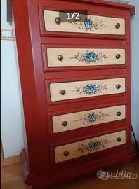 Cassettiera dipinta a mano110x40x80