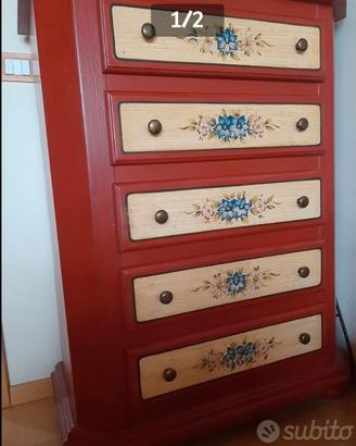 Cassettiera dipinta a mano110x40x80