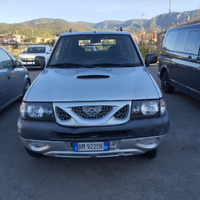 Nissan Terrano due 2.7 Autocarro