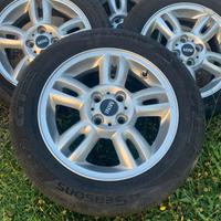 4 pneumatici per mini