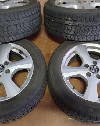 cerchi  lega gomme  termiche 205 55 16 opel 5x110